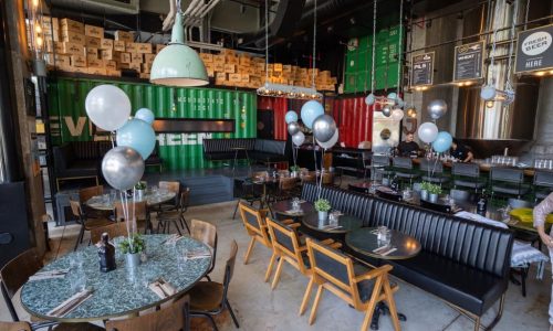 חתונה בבר בדרום