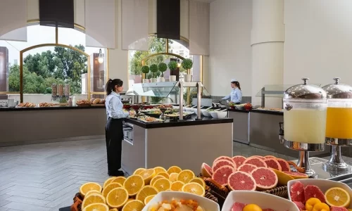 לאונרדו נגב שבת חתן עם בריכה לינה ארוחת בוקר וצהריים