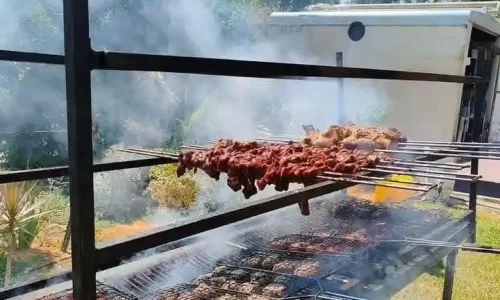 הבריכה בבית עובד אירועים עד 220 אנשים