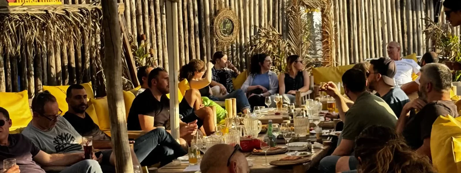 מסיבת רווקים על החוף