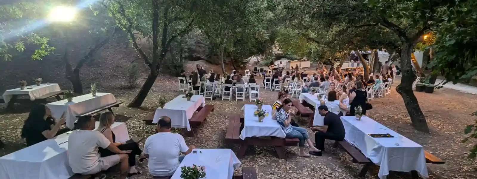 מקום לטקס משפחתי בטבע