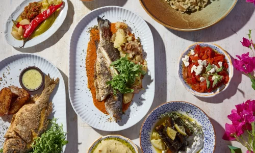 מסיבת רווקות במסעדה יוונית