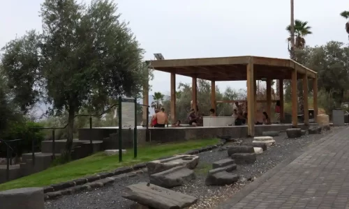 מקום לאירועים קטנים בטבע