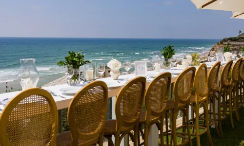 חופה תחת כיפת השמיים