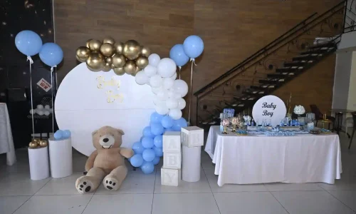 ימי הולדת באולם במרכז