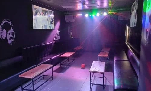 ערבי חברה בלופט בשרון