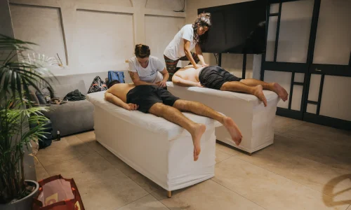 חתונה עם בריכה