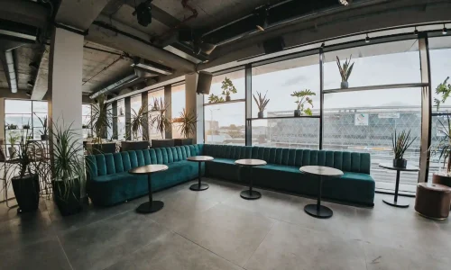 יום הולדת עד 300 איש