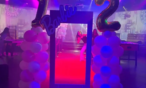 מועדון לבר מצווה במרכז