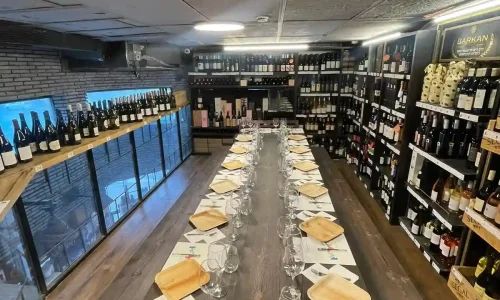 אירוע בבר במרכז