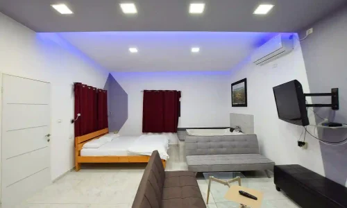 בת מצווה עם לינה