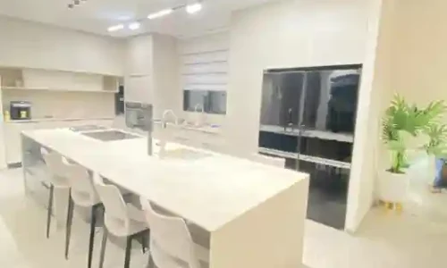 מסיבת שחרור בווילה בנתניה