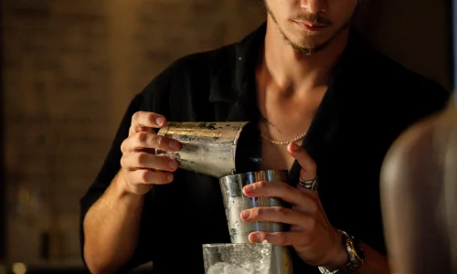 ארוחה עסקית במסעדת יוקרה