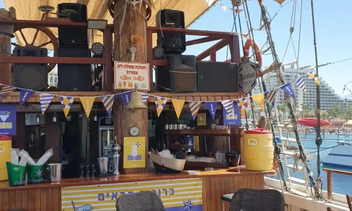 חתונה כשרה על יאכטה