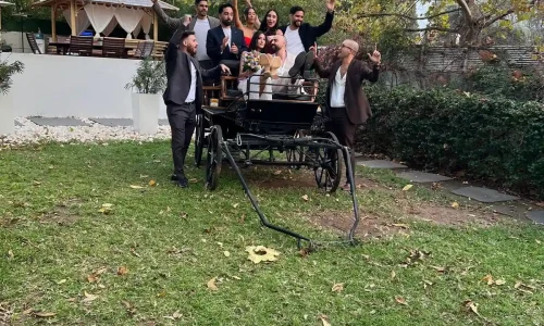 סדנת יוגה בחוץ