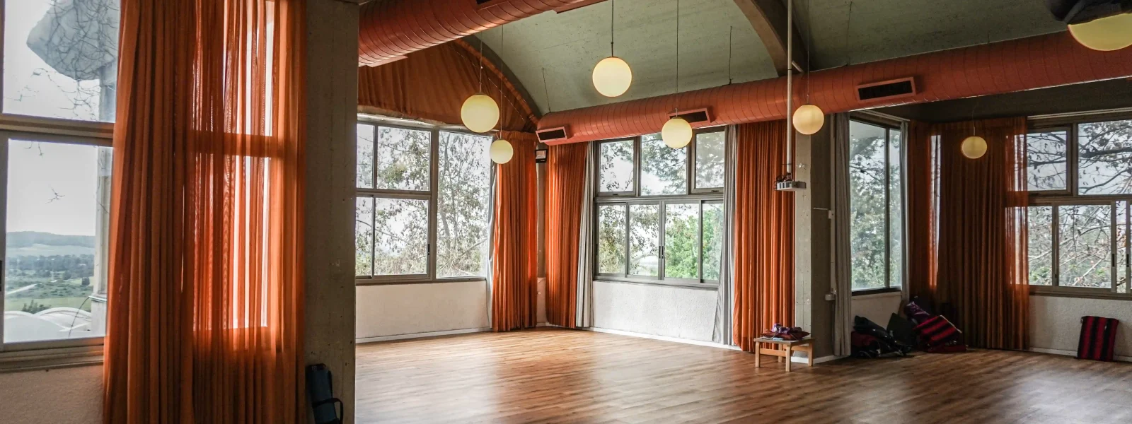 מלון נווה שלום