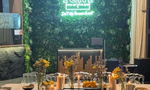 טוני מקום לאירוע קטן