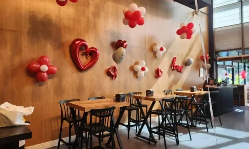 אירוע משפחתי במסעדה ברחובות