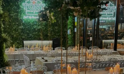 אירוע עם חיתוך בשר שואו