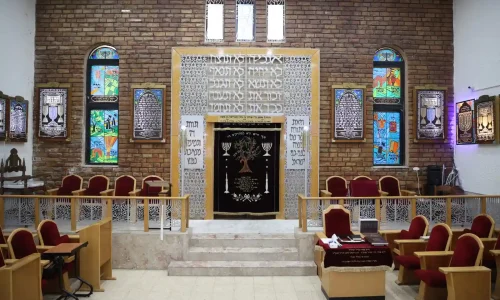 בריתות בבית כנסת במרכז