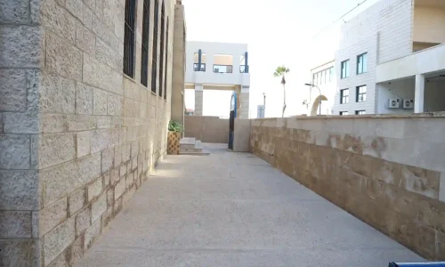 חתונה אינטימית בבית כנסת בתל אביב