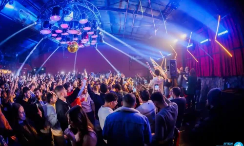 מסיבת רווקות במועדון