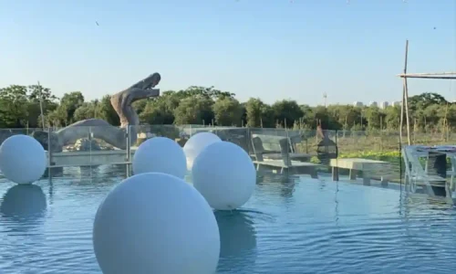 מקום לאירוע עם בריכה