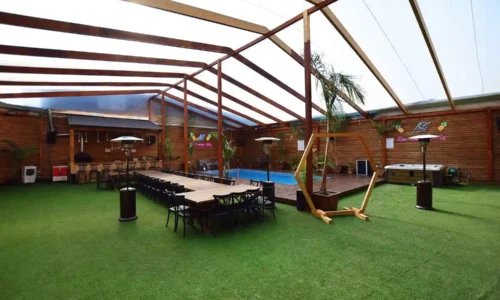 מקום לאירוע קטן בוילה בנתניה