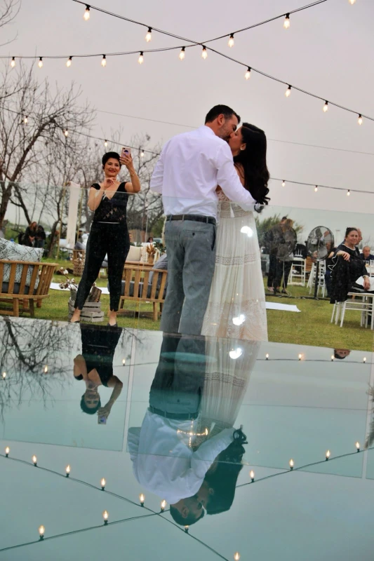 אחוזה 14 לחתונה