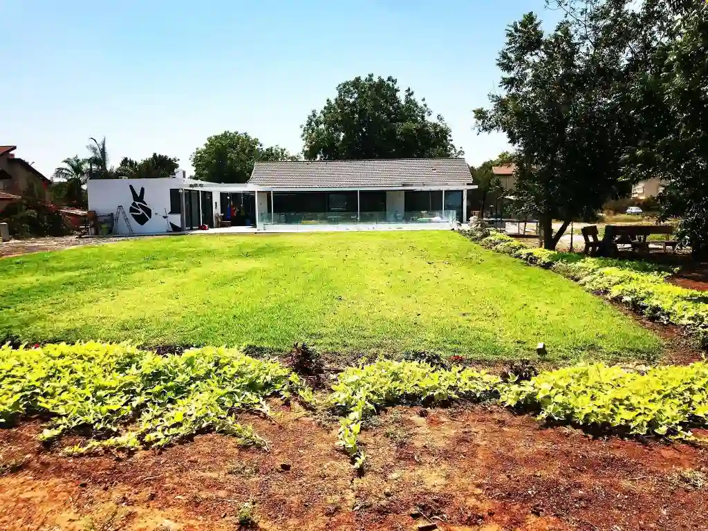 אחוזה 14 לחתונה קטנה