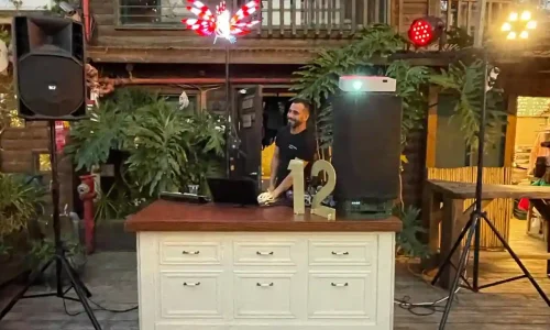 מסיבת רווקות בבריכה