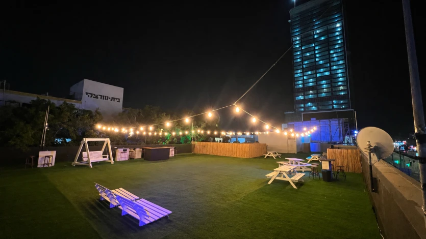 65d1dd5f 943b 4f97 bb50 1e710cc4bd94