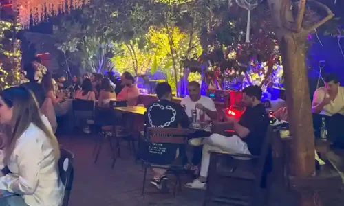 מסיבת רווקות במועדון