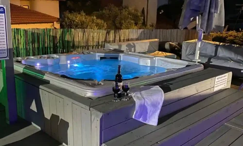 וילה למשפחות עם בריכה וג'קוזי בכנרת