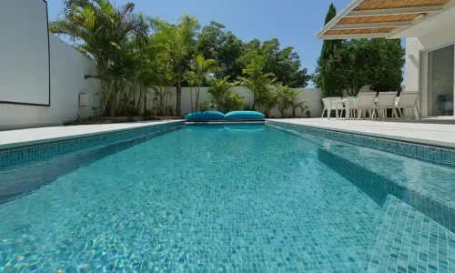 וילה עם בריכה לאירועים במרכז