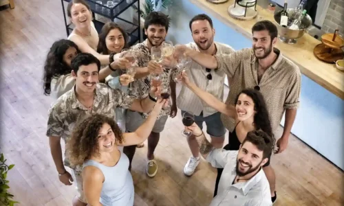 חתונה קטנה במרכז