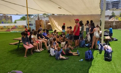 מתחם לאירועים גדולים עם בריכה ומדשאות באילת