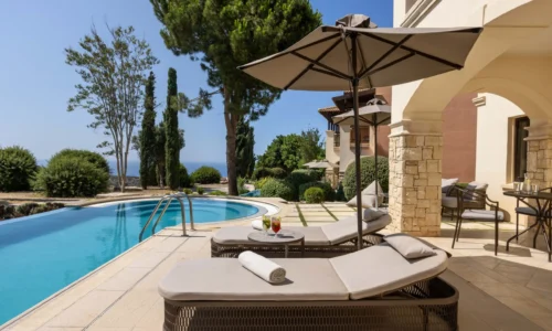 מלון 5 כוכבים לחתונת זהב בקפריסין