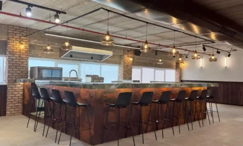 מקום לסדנאות בעמק חפר