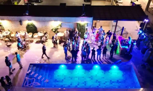 מקום לבת מצווה עם בריכה