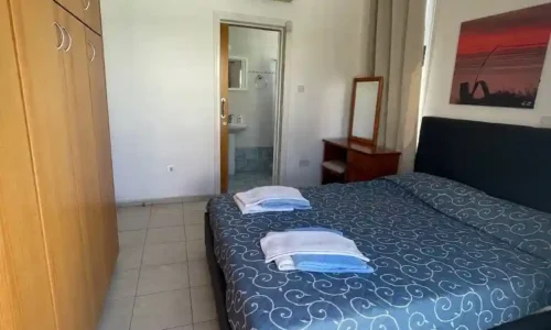 וילה עם בריכה למסיבת רווקים בפאפוס