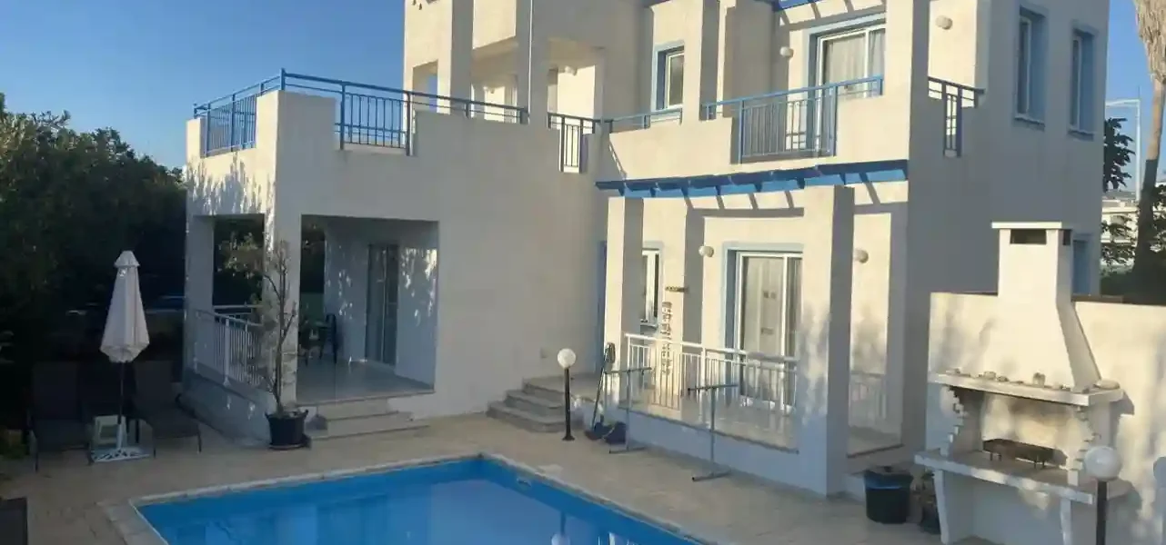 וילה לאירועים קטנים בקפריסין