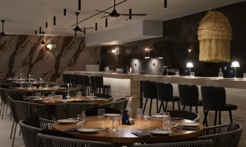 איה חברה באיה נאפה