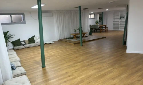 מקום לסדנאות בשרון