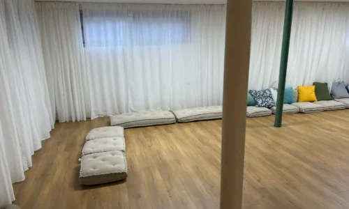 מקומות למפגש קטן בשרון