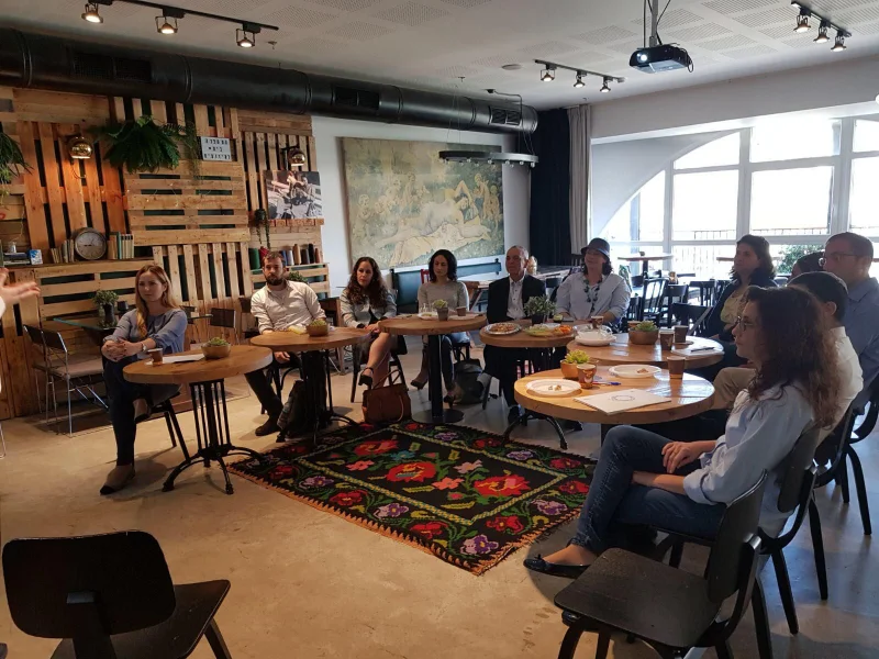 המתפרה ימי הולדת עגולים