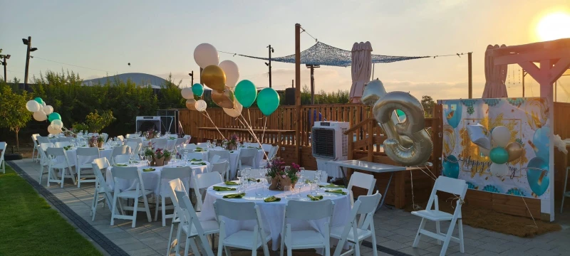 מתחם מנגו לימי הולדת