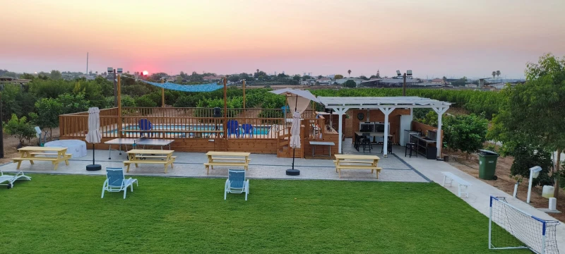 מתחם מנגו למסיבת רווקות